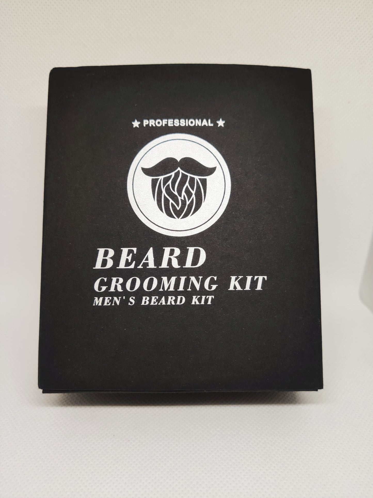 Kit d’Entretien Barbe Premium – Peigne, Brosse et Ciseaux