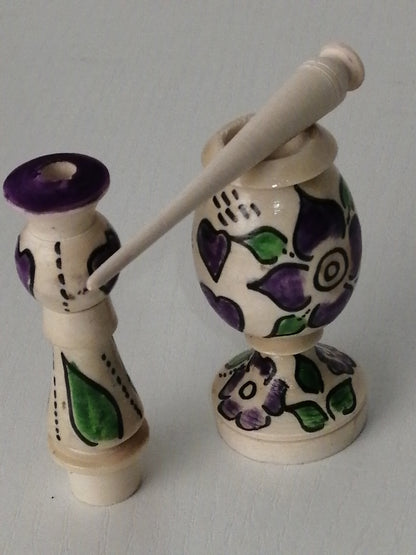 Wooden Khôl bottle with applicator